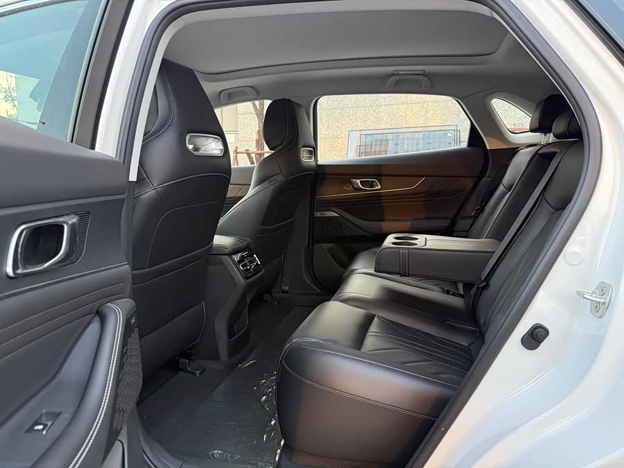 Changan UNI-K iDD 2025 immagine di auto #6