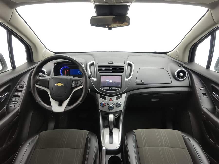 Chevrolet Tracker 2016 car image #6