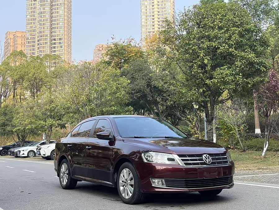 Volkswagen Lavida 2013 car image #6
