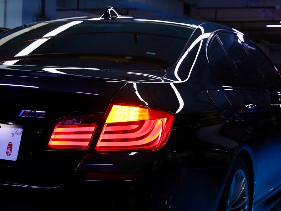 BMW M5 2013 #6 BMW M5 2013 car image #6