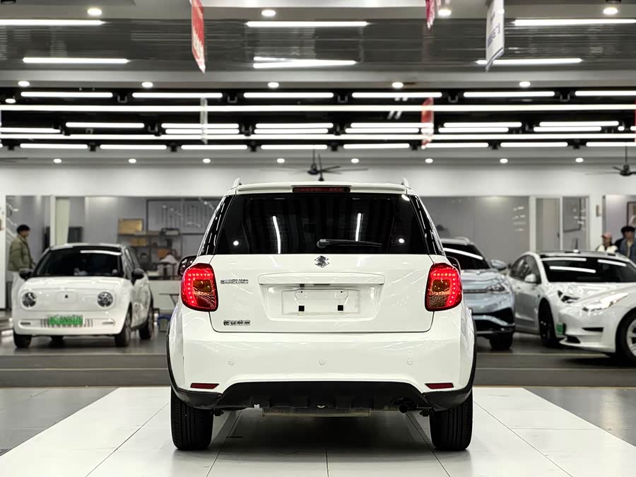 铃木 天语 SX4 2015 汽车图片 #6