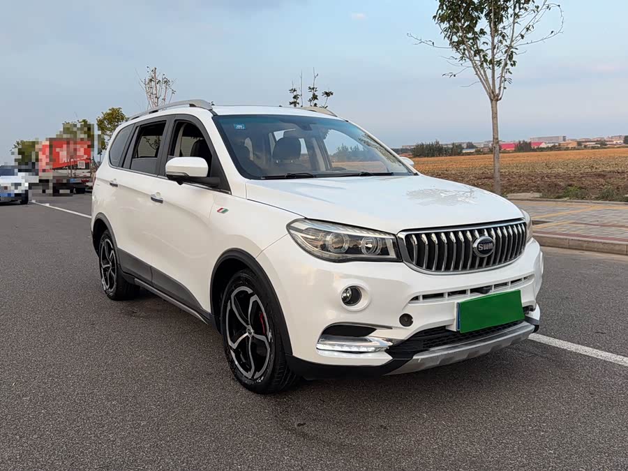 SWM X7 2018 изображение автомобиля #6