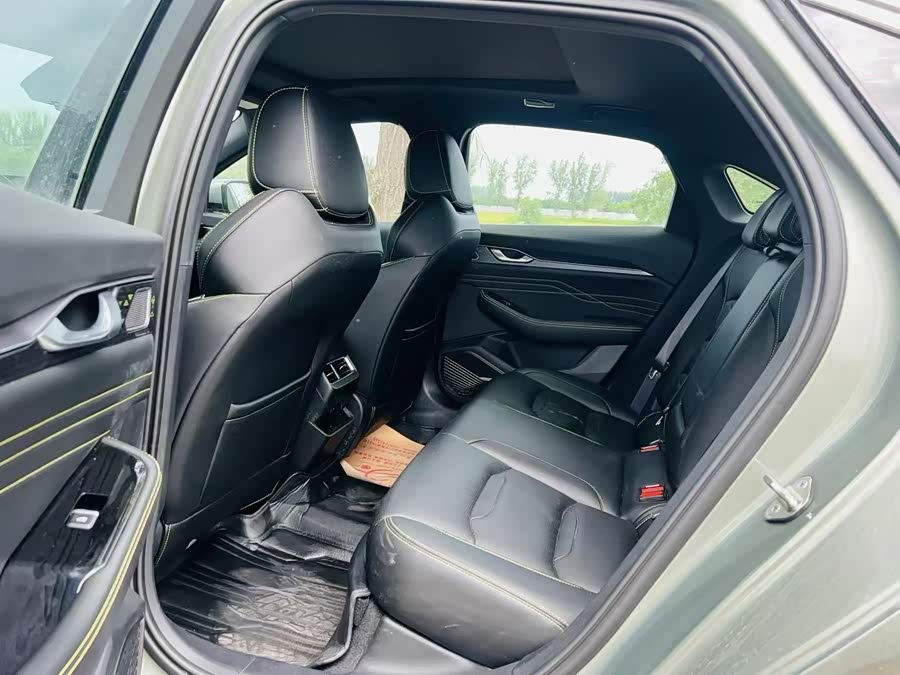 GEELY Preface 2023 car image #6