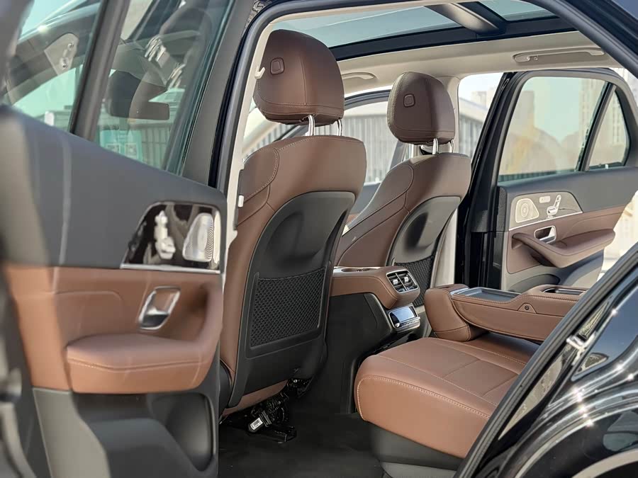 Mercedes-Benz GLE Class 2024 car image #6