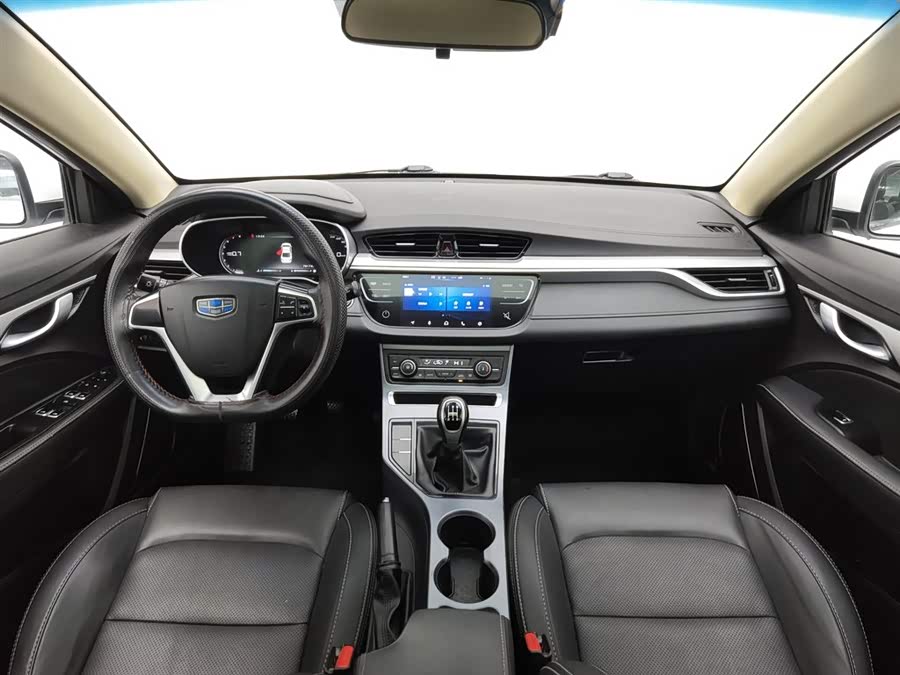 GEELY Emgrand 2018 car image #6