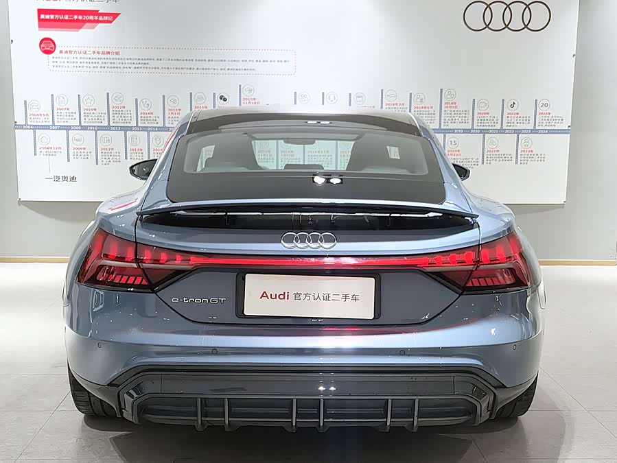 Audi e-tron GT 2024 image de voiture #6