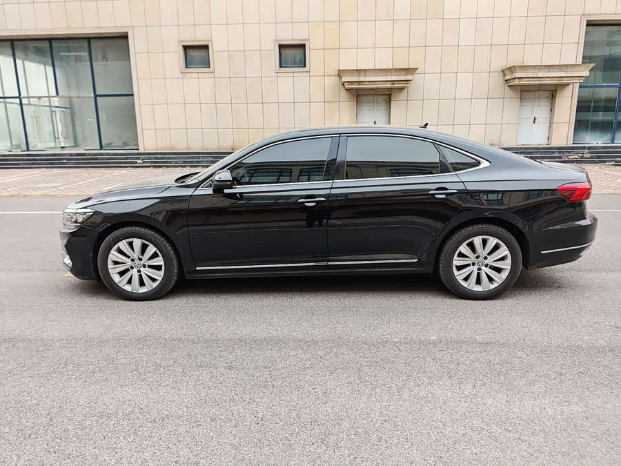 Volkswagen Passat 2019 #6 Volkswagen Passat 2019 car image #6