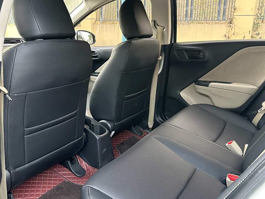 Honda Greiz 2019 car image #6