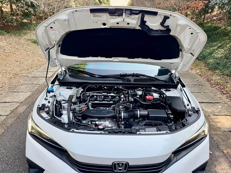 Honda Civic 2022 #6 Honda Civic 2022 car image #6