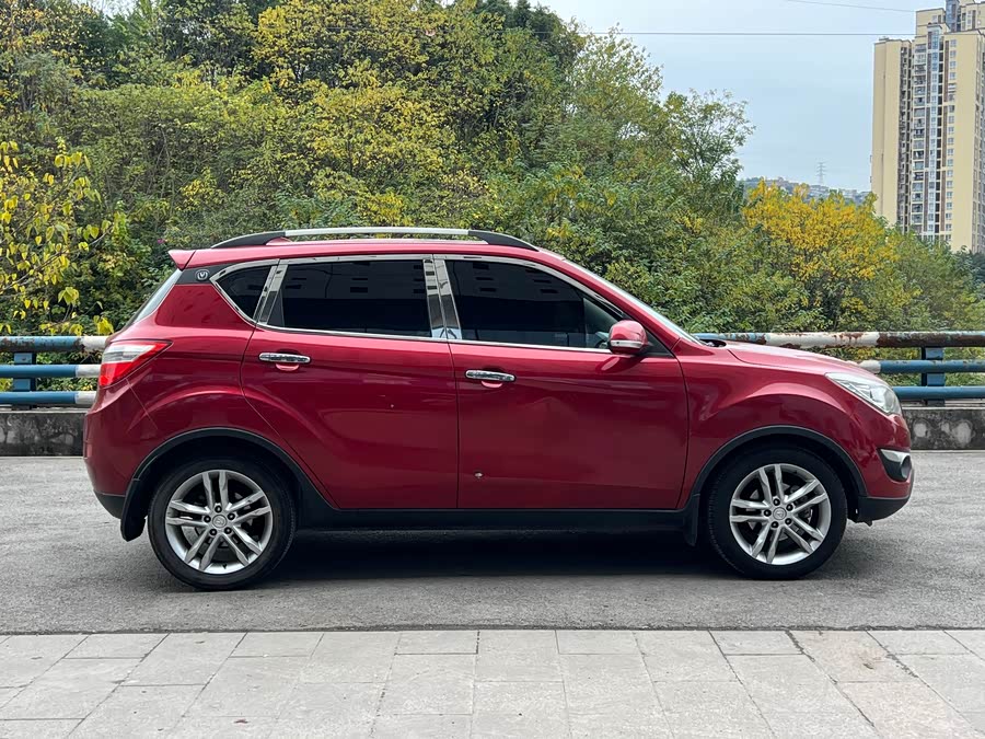 Changan CS35 2013 car image #6