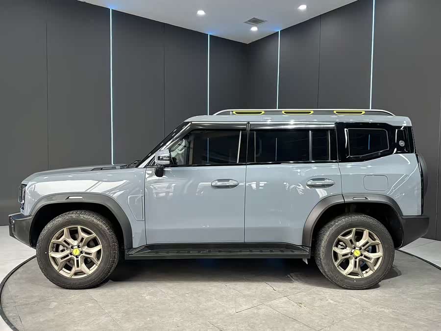 Jetour Traveller 2023 car image #6