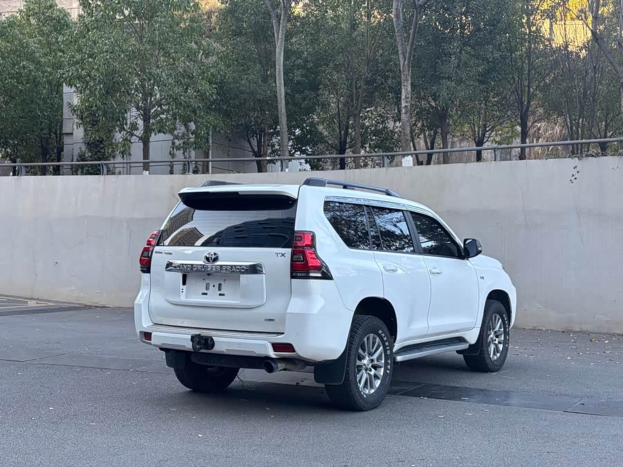 Toyota Land Cruiser Prado 2019 #6 Toyota Land Cruiser Prado 2019 car image #6