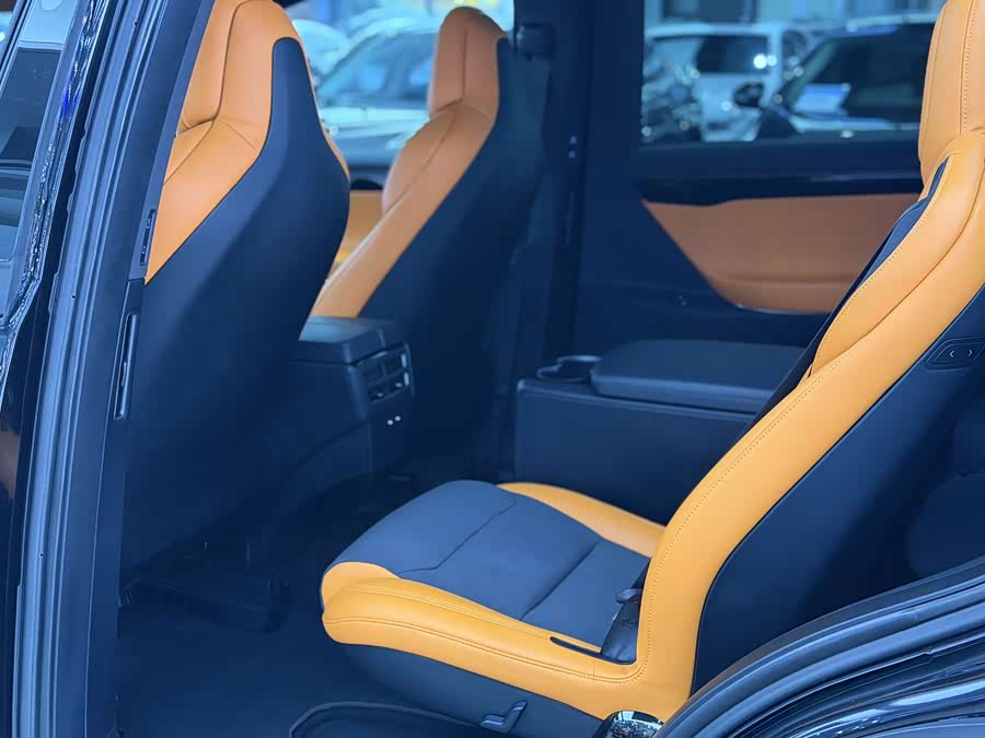 Tesla Model X 2019 #6 Tesla Model X 2019 car image #6