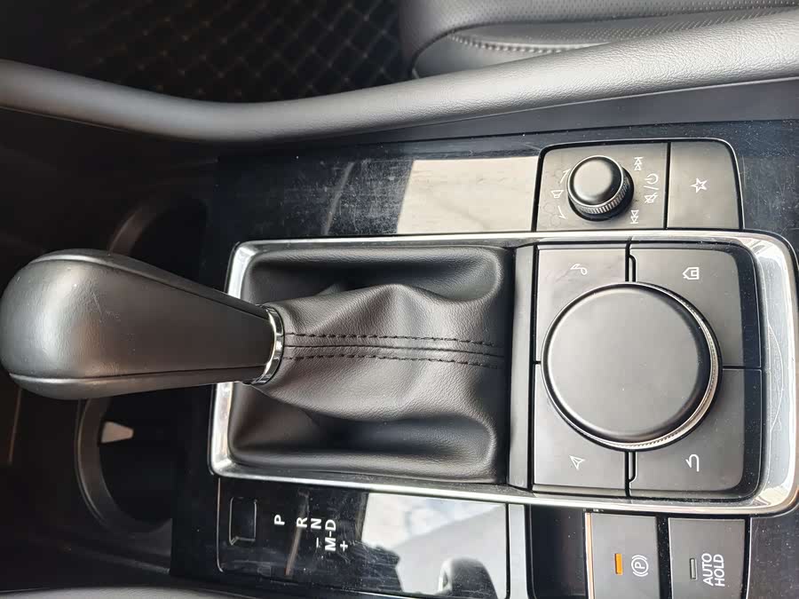 Mazda 3 Axela 2021 immagine di auto #6