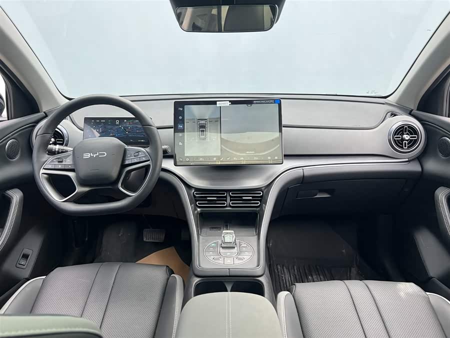 BYD Sea Lion 05 DM-i 2025 car image #6