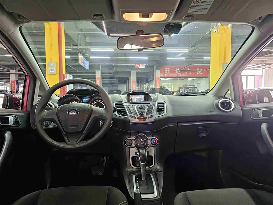 Ford Fiesta 2013 car image #6