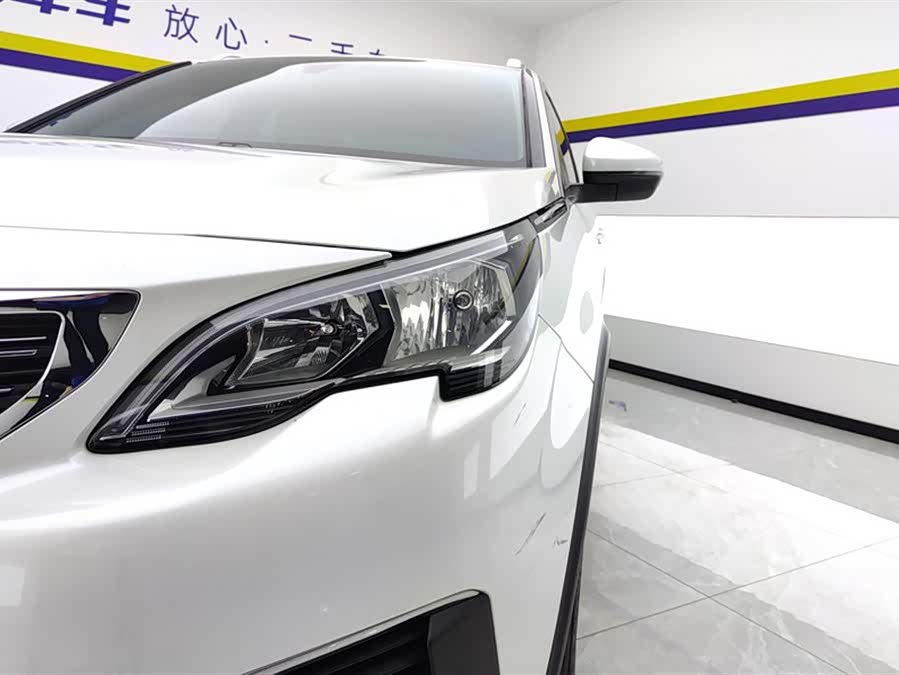 Peugeot 5008 2020 car image #6