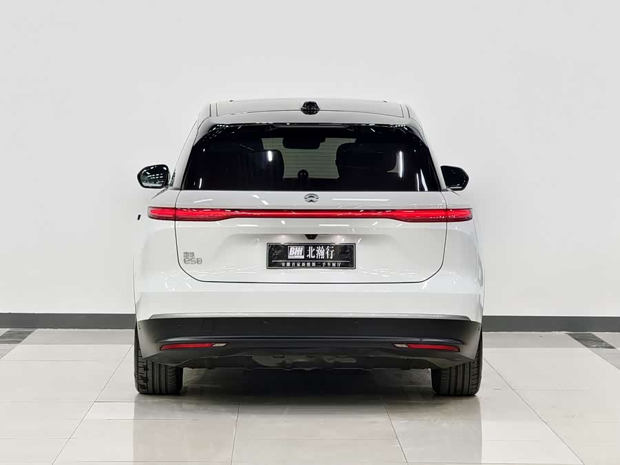 NIO ES8 2023 #6 NIO ES8 2023 car image #6
