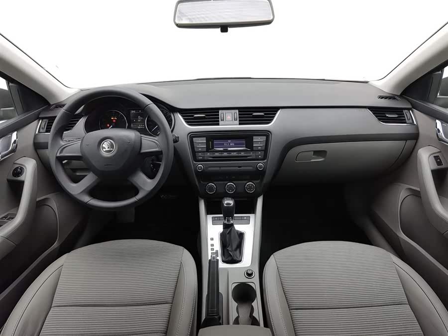 Skoda Octavia 2014 car image #6
