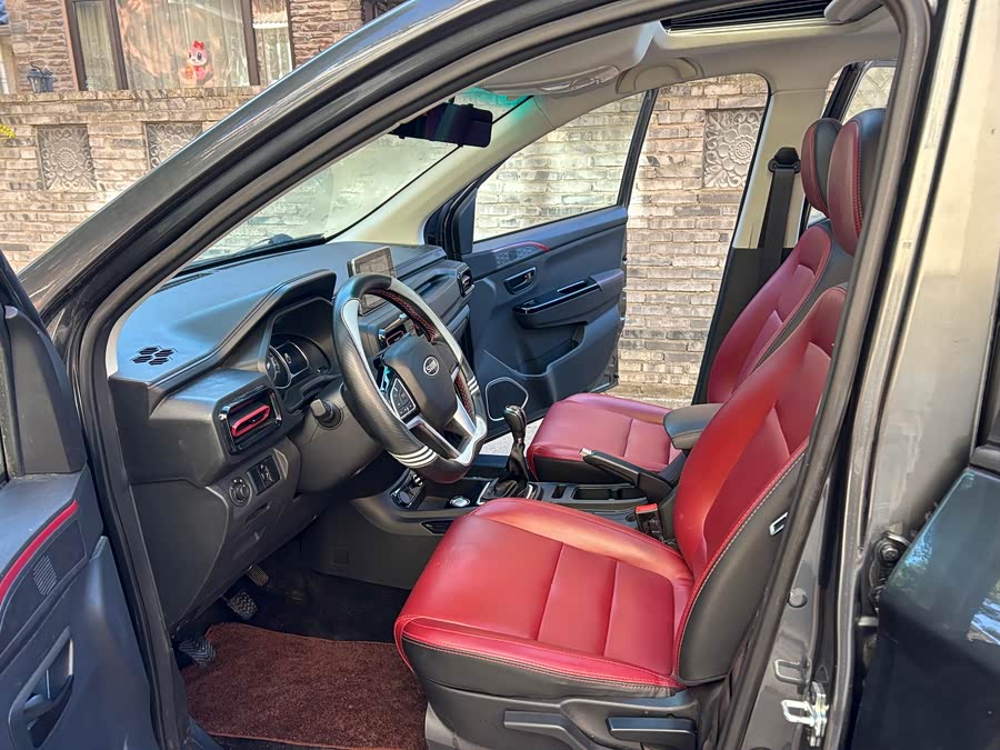 SWM斯威汽车 SWM斯威大虎 2023 #6 SWM斯威汽车 SWM斯威大虎 2023 汽车图片 #6