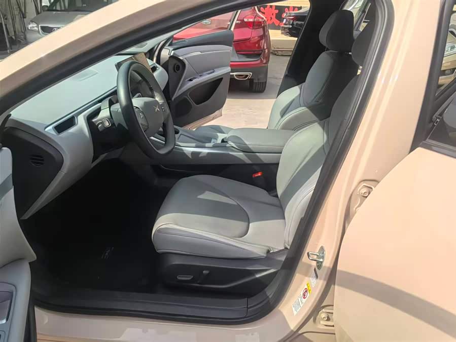 Xpeng MONA M03 2024 immagine di auto #6