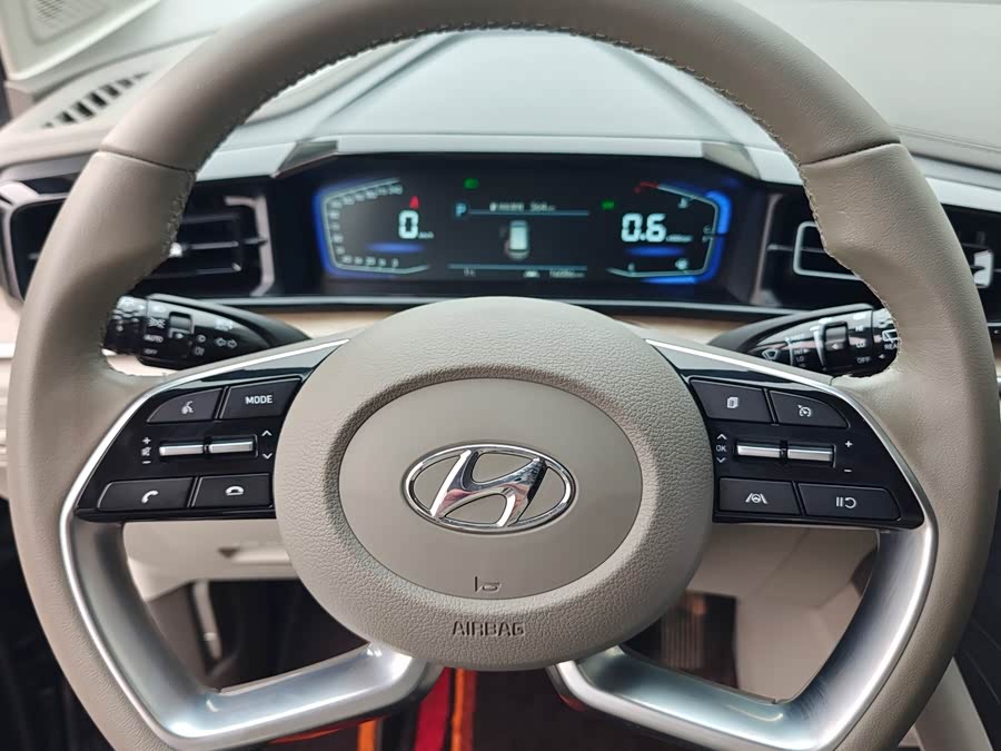 Hyundai Custo 2023 #6 Hyundai Custo 2023 car image #6