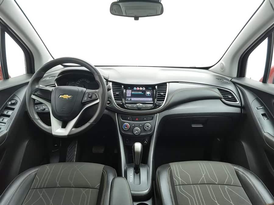 Chevrolet Tracker 2018 immagine di auto #6