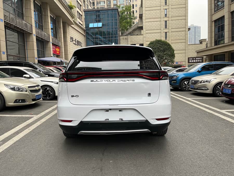 BYD Tang 2019 #6 BYD Tang 2019 car image #6