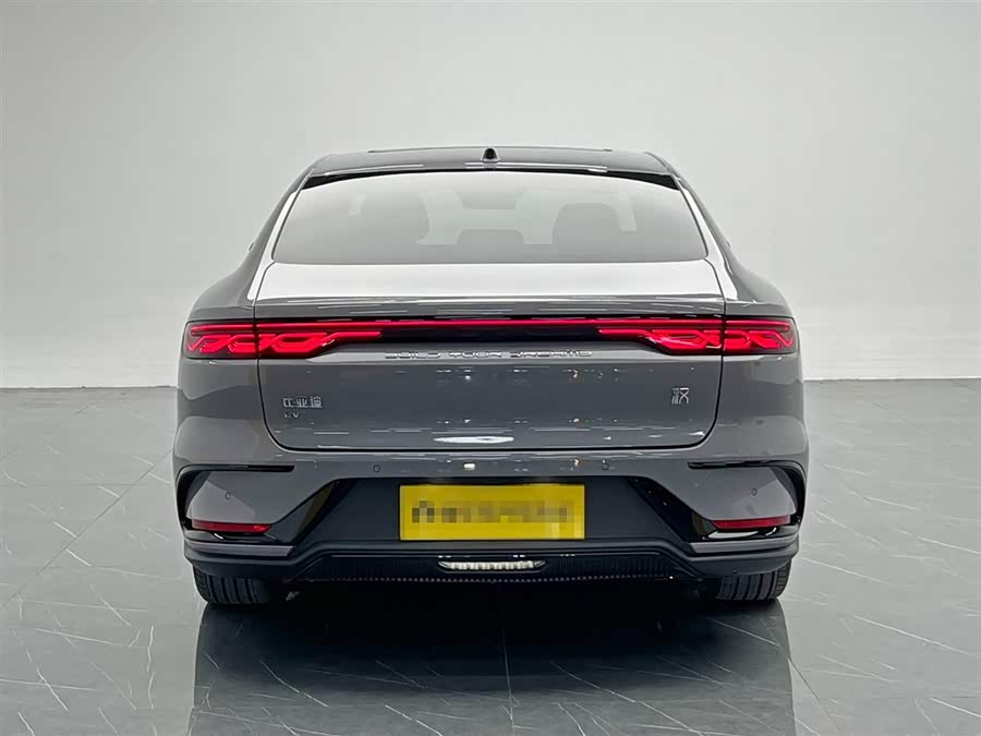 BYD Han 2025 car image #6