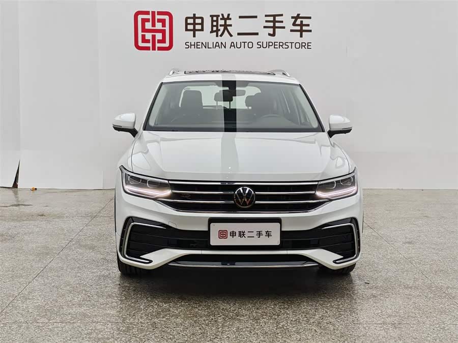 Volkswagen Tiguan L 2024 car image #6