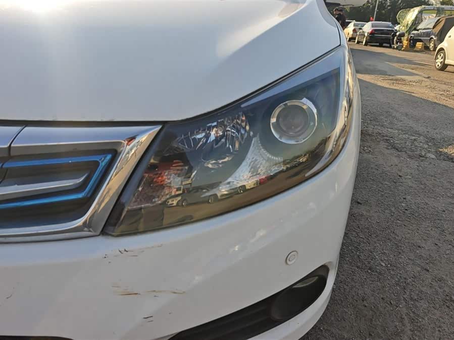 BYD e5 2017 #6 BYD e5 2017 car image #6