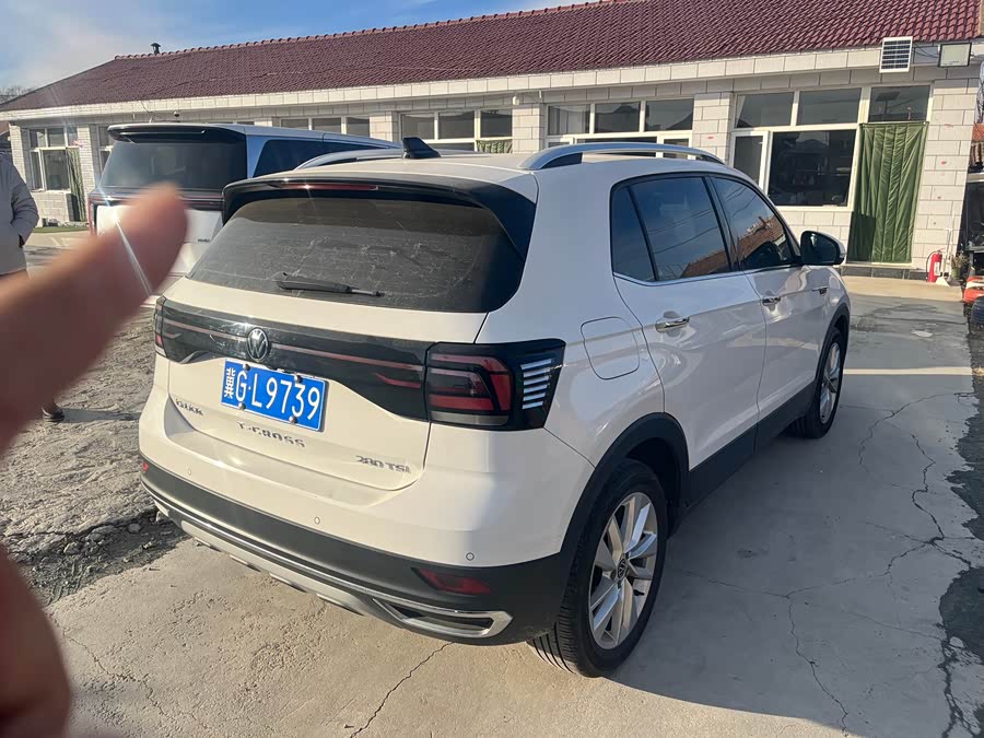 Volkswagen T-Cross 2021 #6 Volkswagen T-Cross 2021 car image #6