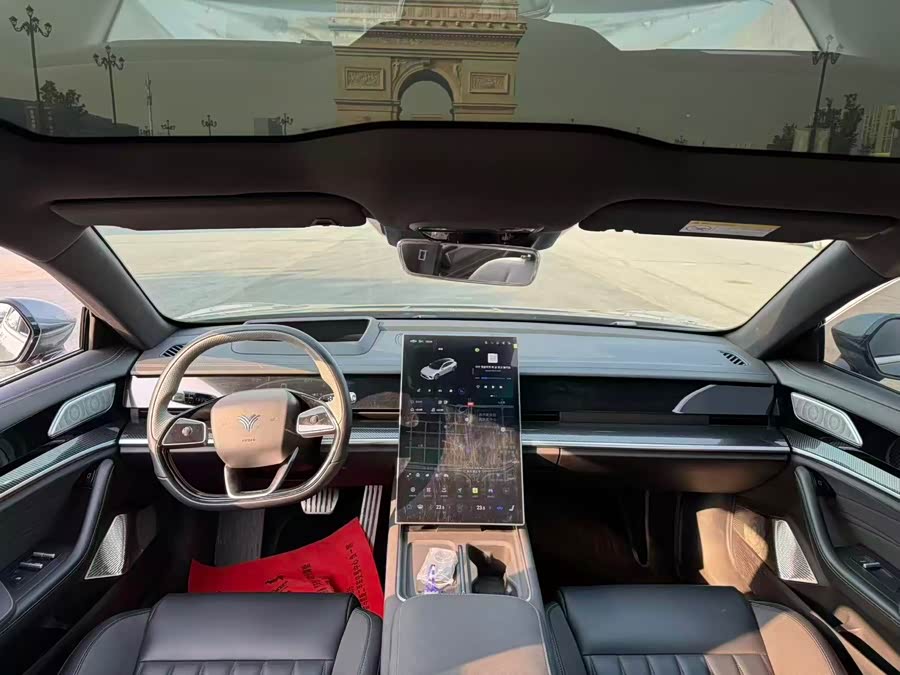 哪吒汽车 哪吒S猎装 2025 #6 哪吒汽车 哪吒S猎装 2025 汽车图片 #6