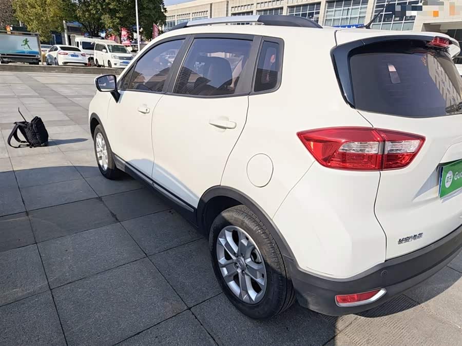 Changan CS15 2016 #6 Changan CS15 2016 car image #6