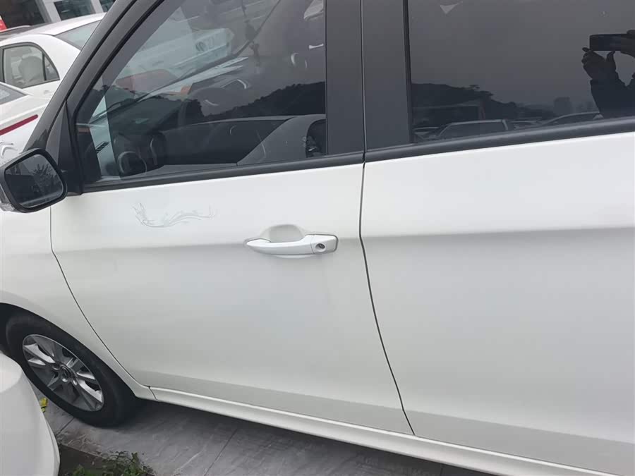 SWM斯威汽车 SWM斯威X2 2022 #6 SWM斯威汽车 SWM斯威X2 2022 汽车图片 #6