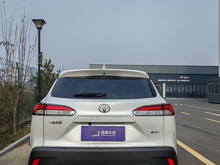 Toyota Corolla Cross 2025 car image #6