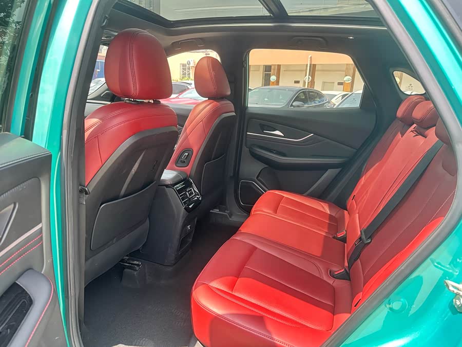 Forthing T5 EVO 2021 #6 Forthing T5 EVO 2021 immagine di auto #6