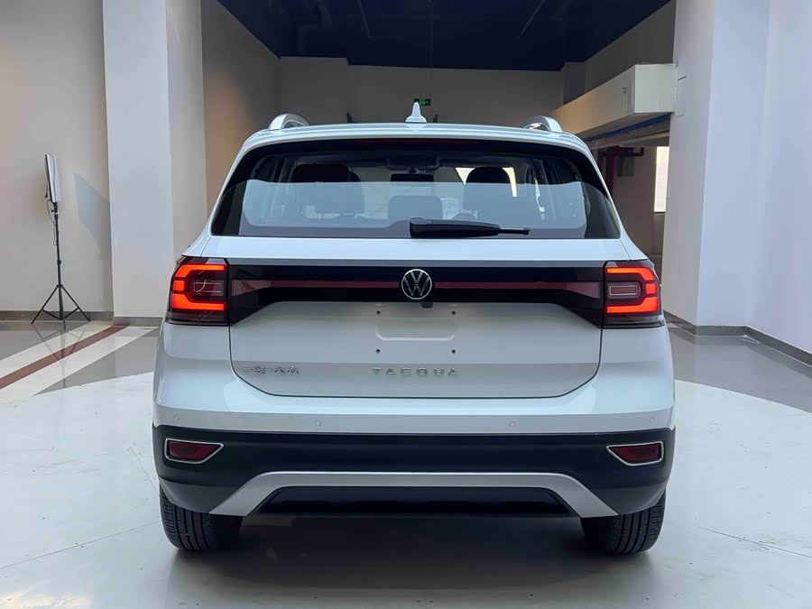 Volkswagen Tacqua 2023 car image #6