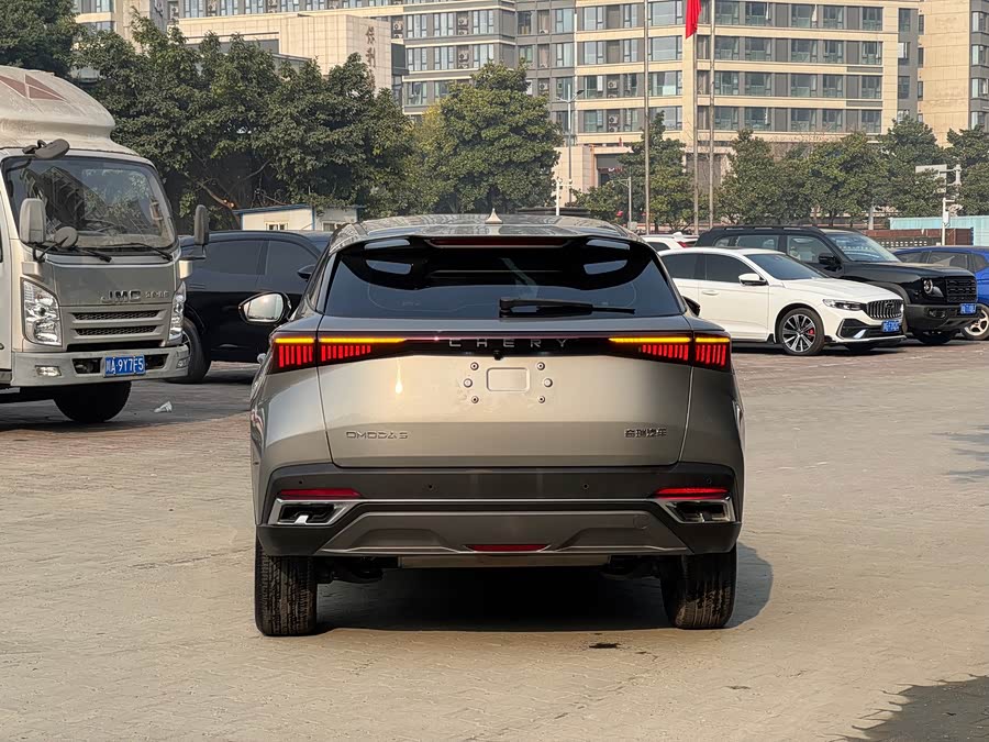 Chery Omoda 2022 car image #6