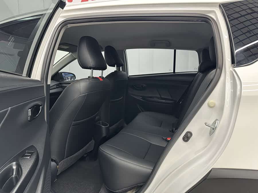 Toyota Yaris L Zhixuan 2022 #6 Toyota Yaris L Zhixuan 2022 صورة سيارة #6