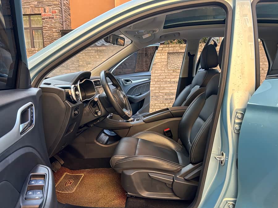 MG EZS Electric 2019 car image #6