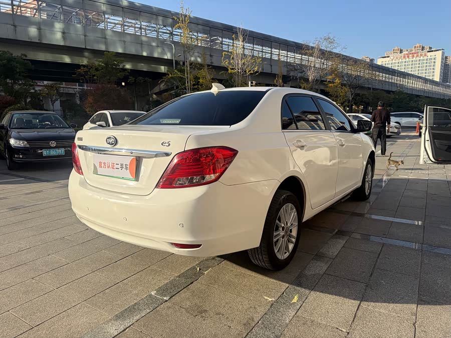 BYD e5 2019 car image #6