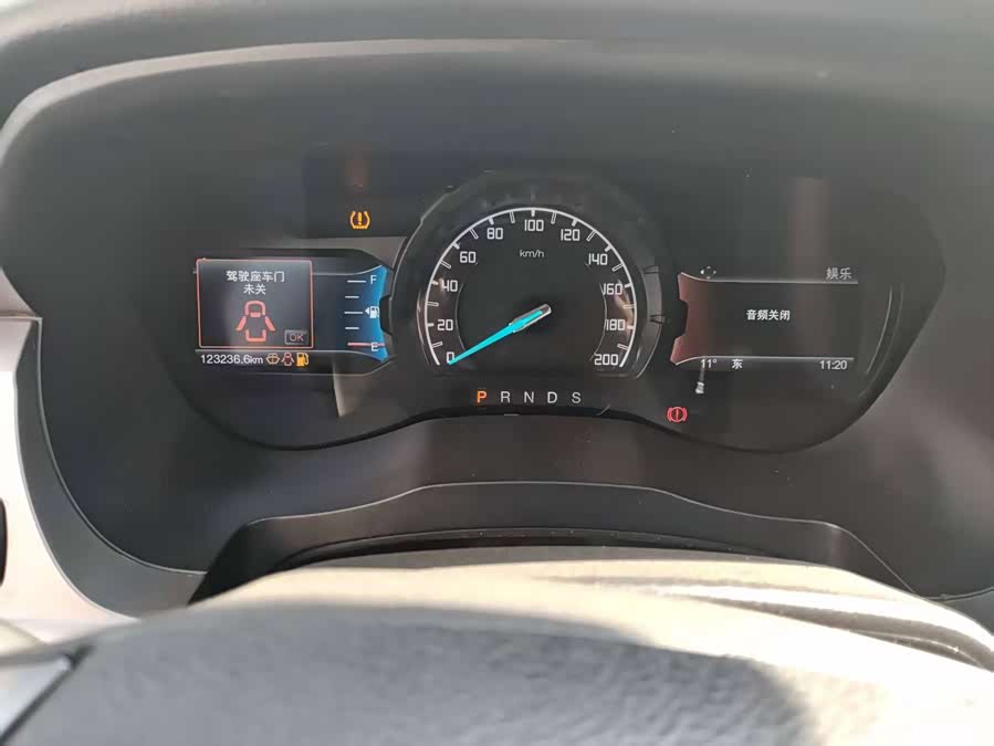 Ford Everest 2015 immagine di auto #6