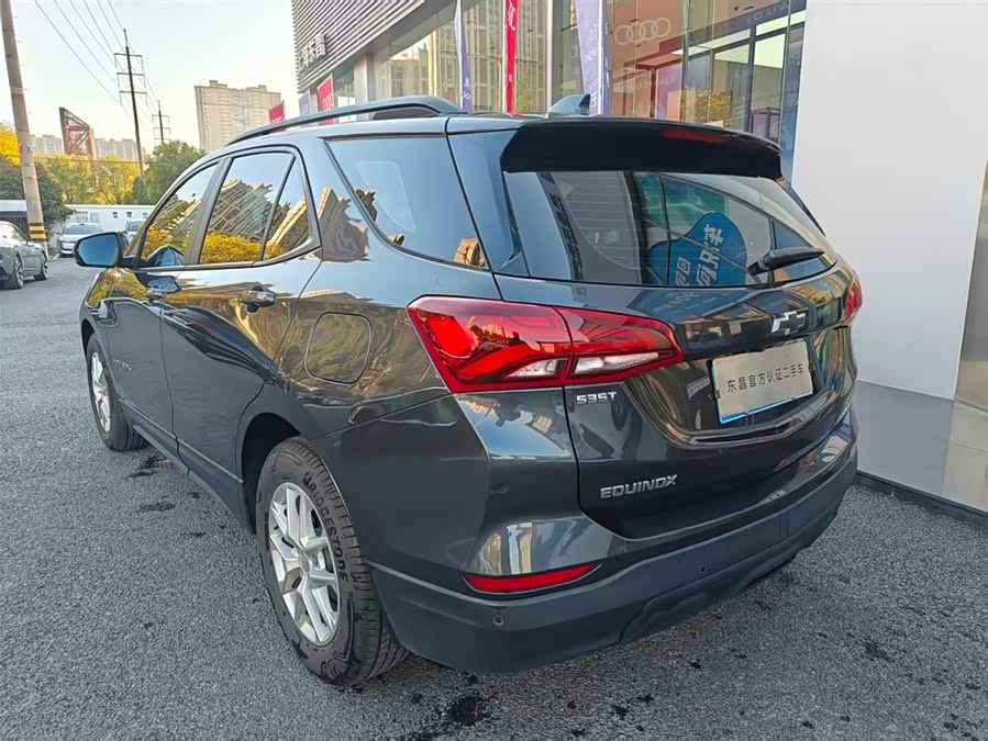 Chevrolet Equinox 2023 car image #6