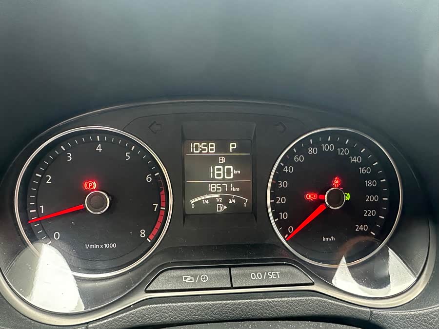 Volkswagen Polo 2016 #6 Volkswagen Polo 2016 car image #6