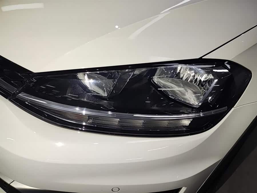 Volkswagen Golf (Imported) 2020 #6 Volkswagen Golf (Imported) 2020 immagine di auto #6