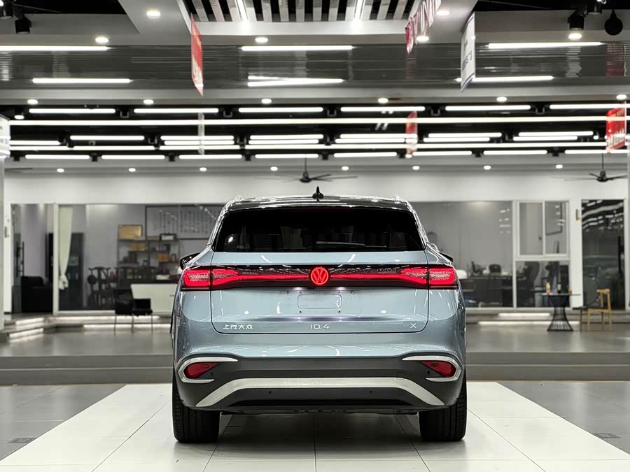 Volkswagen ID.4 X 2023 car image #6