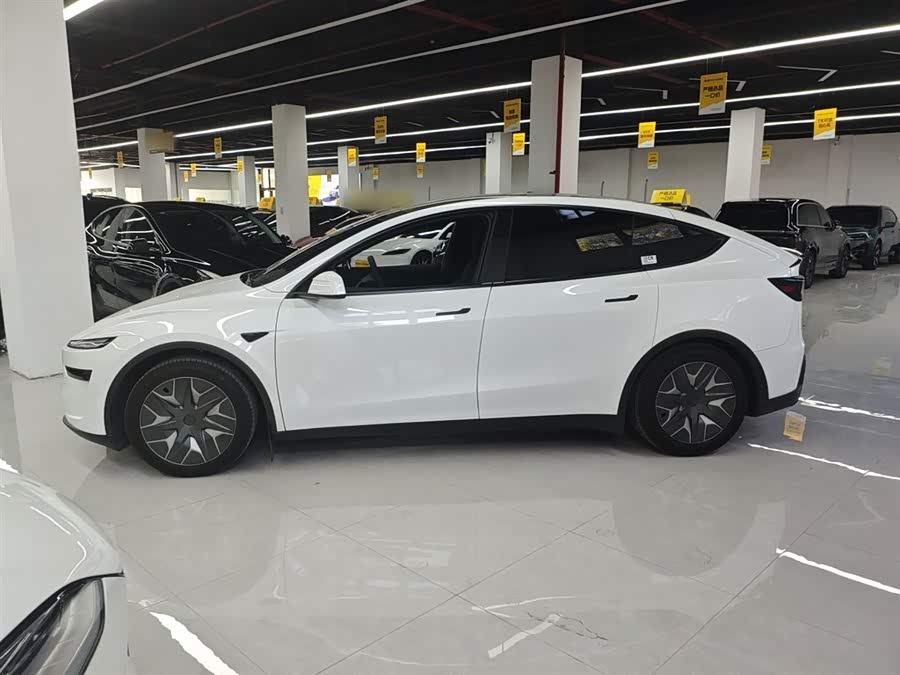 特斯拉 Model Y L 2025 汽车图片 #6