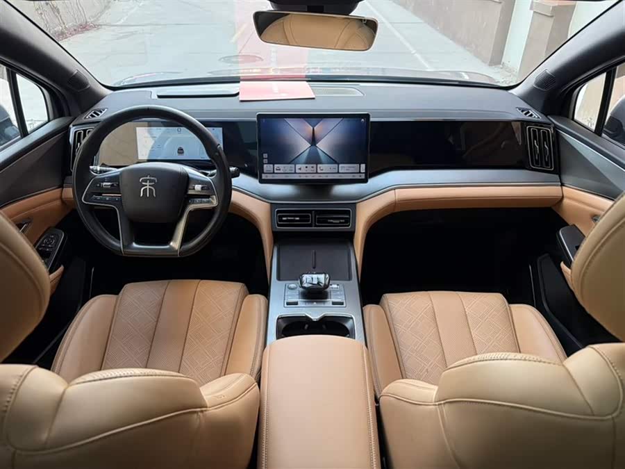 BYD SongL DM-i 2024 #6 BYD SongL DM-i 2024 car image #6