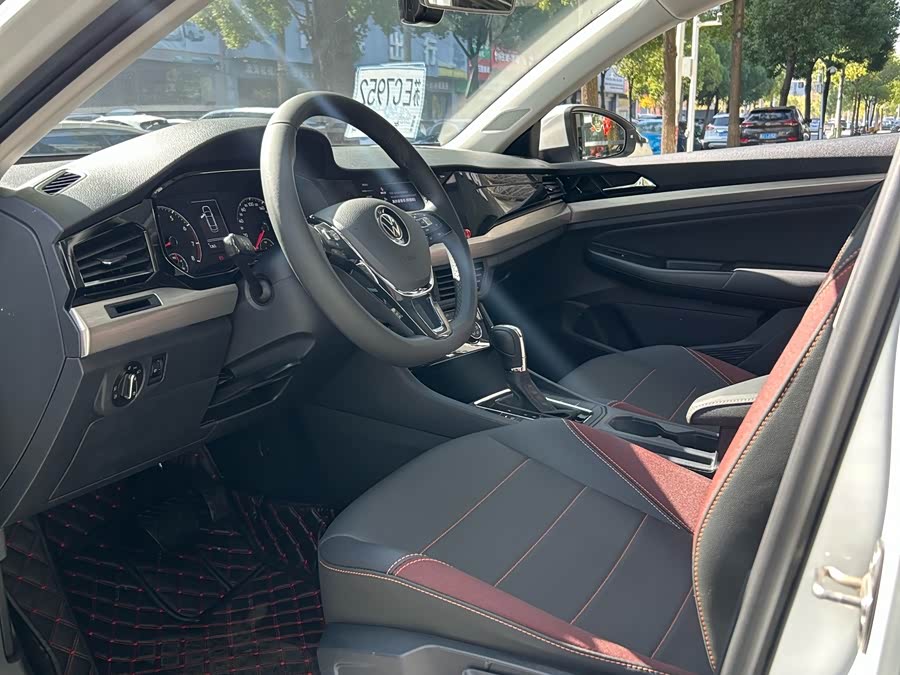 Volkswagen Bora 2021 car image #6